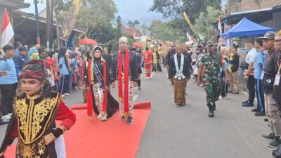 Karnaval HUT RI Desa Klampok Dengan Tema Wawasan Nusantara Dan Kebudayaan