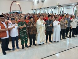 Pj Kasdim 0820/Probolinggo Mayor Kav Edy Surnoto Bersama Forkopimda Berkunjung Ke Gereja