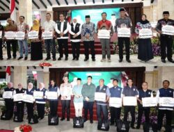 Pemprov Jatim Salurkan Bansos Rp7,05 Miliar di Kabupaten Malang, Perkuat Perlindungan Sosial dan Kemandirian Ekonomi Masyarakat